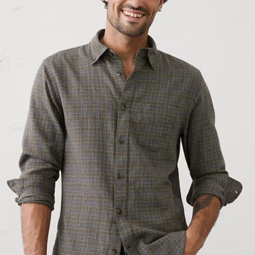 Banana Republic Factory Slim-Fit Textured Shirt - Large